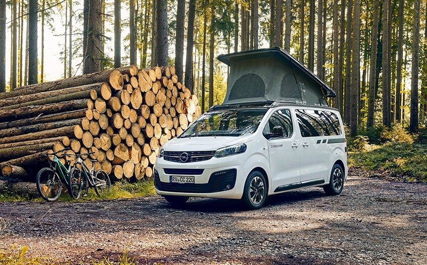CrossCamp Lite sur Opel Zafira Life