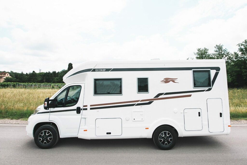 Les Ecovip 2021 seront tous pourvus d'un double-plancher, d'une porte grande largeur et d'une caméra de recul de série.