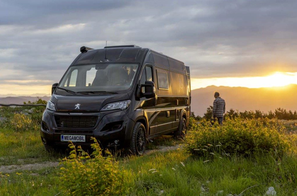 Mega Mobil Classic 600 sur Peugeot Boxer