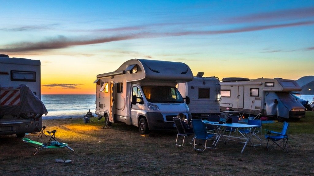 Pour lutter contre le stationnement libre et inciter les camping-caristes à fréquenter les campings de l'île de beauté, les députés corses tentent de mettre en place une éco taxe.