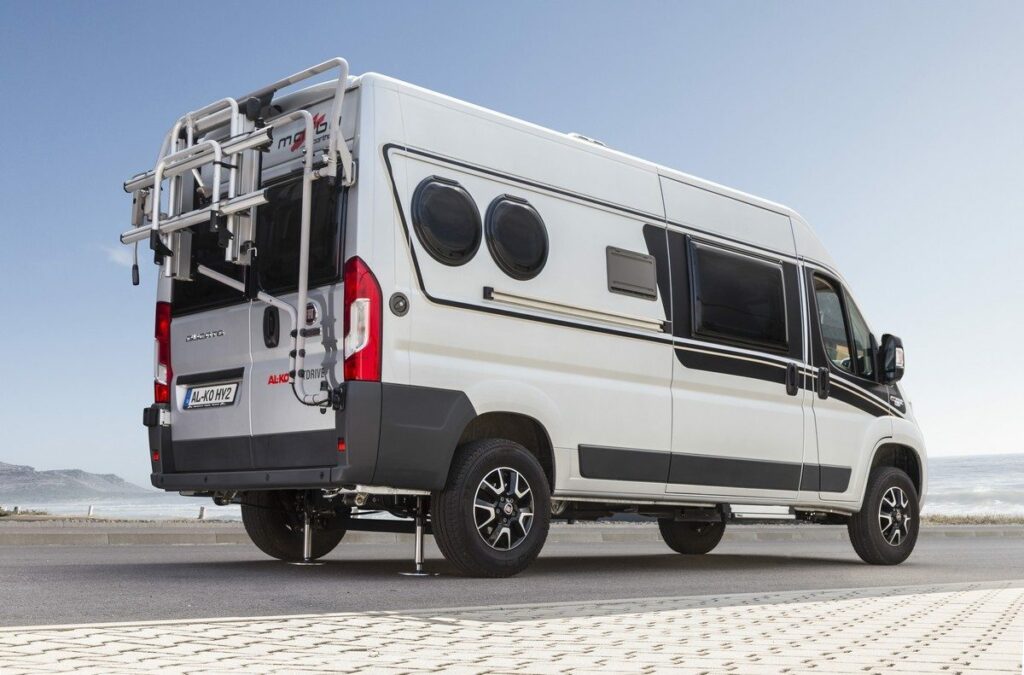 Système de stabilisation AL-KO HY2 sur fourgon aménagé