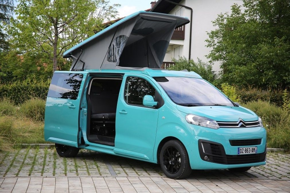 Pössl, avec son Campster, fut le premier constructeur à utiliser le petit utilitaire Stellantis K0