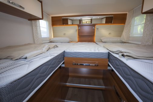 Fleurette Discover 74 LJG