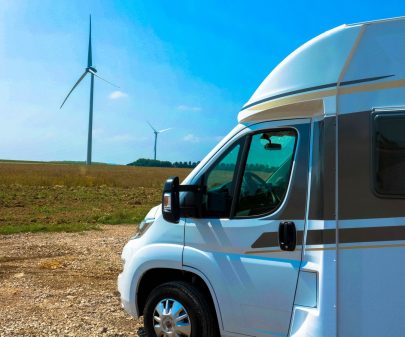 Batterie solaire et éolienne pour camping car