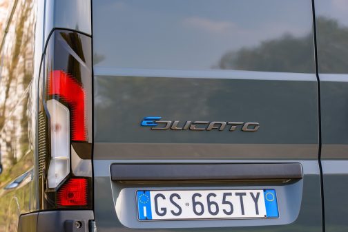 Le nouveau Ducato électrique revendique une autonomie de 420 kilomètres. Photo : Eric Montgobert.