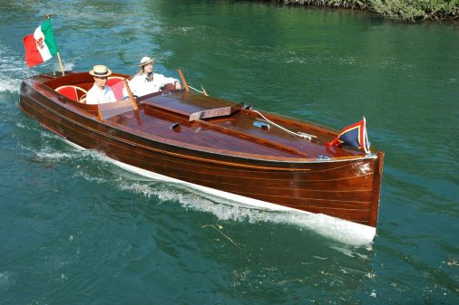 Les embarcations des lacs alpins seront un des grands moments du Festival de Loire 2025