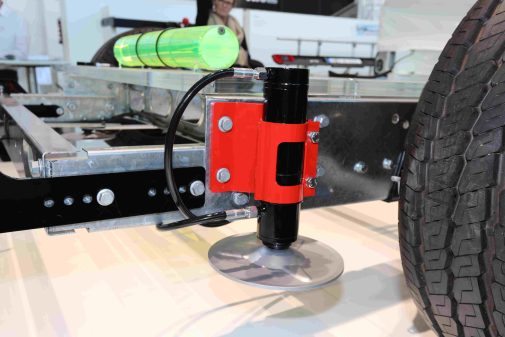 Des vérins hydrauliques Al-Ko