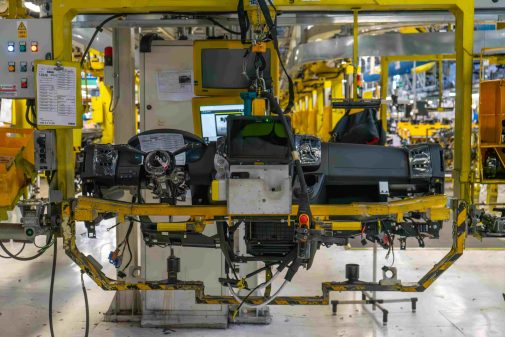 Une planche de bord, avant son installation. 