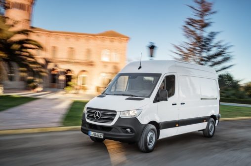 Le Mercedes Sprinter, 19e du classement, est l'un des véhicule, toutes catégories confondues, a connaître l'un des "rajeunissement" le plus important avec plus de 120 000 km !