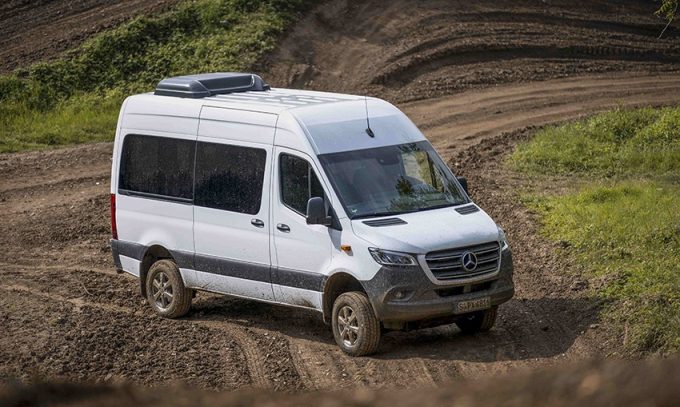 Mercedes fait évoluer son Sprinter, la base camping-car préférée des  aventuriers - Actus des marques