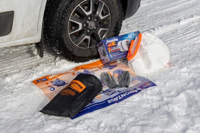 Chaussettes neige Musher taille 9 jamais utilisée - Équipement auto