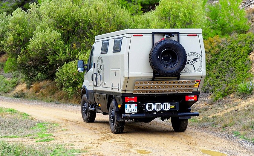 Cellule Globe Camper Globe 360 Truck sur Iveco Daily 4x4