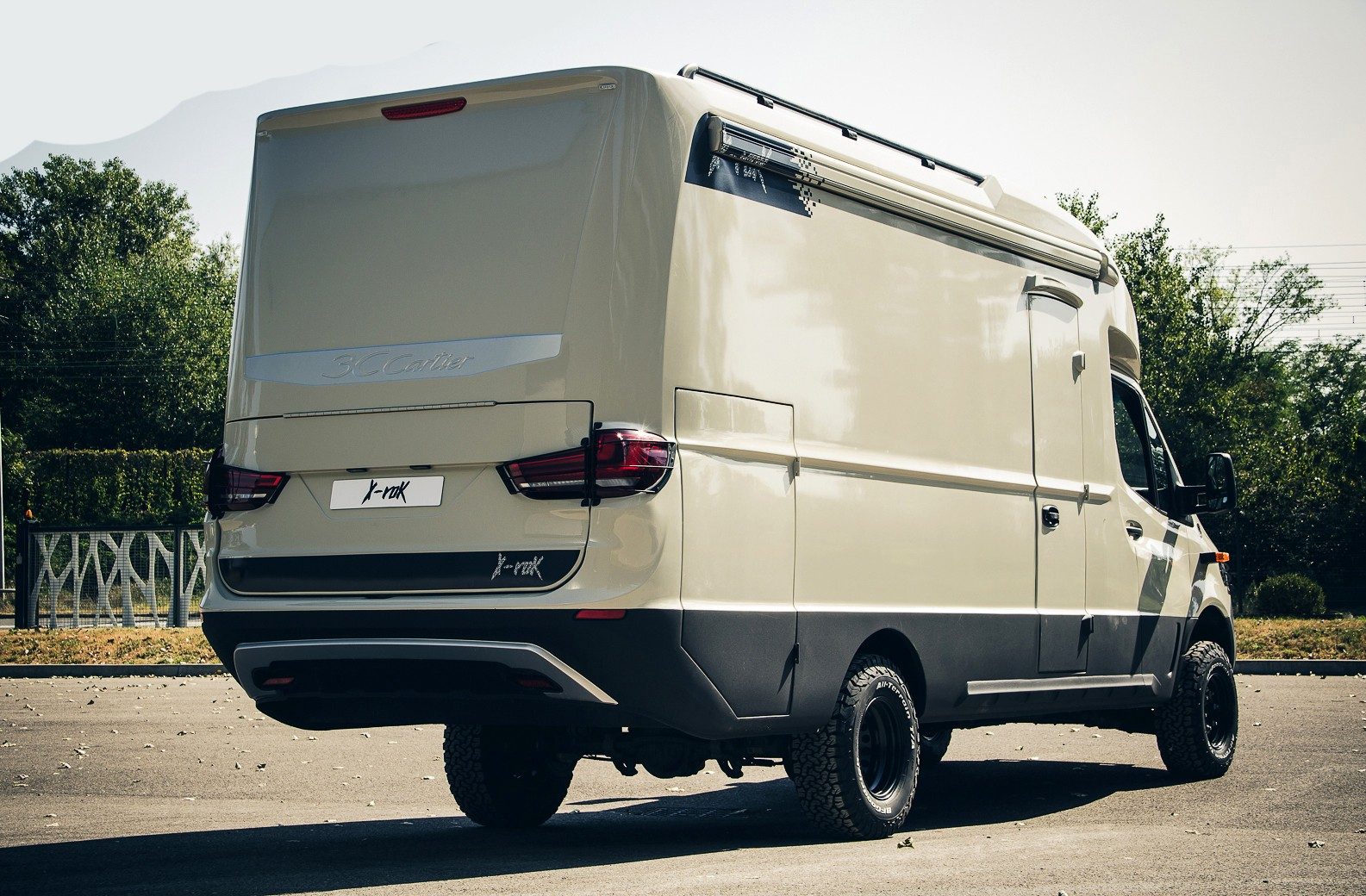 Cellule X-Rok 3C Cartier sur Mercedes Sprinter 4x4