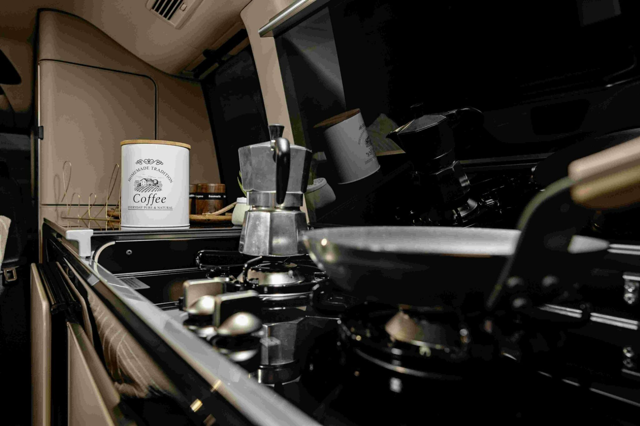 Der neue Mercedes-Benz V-Klasse Marco Polo - Interieur // The ne