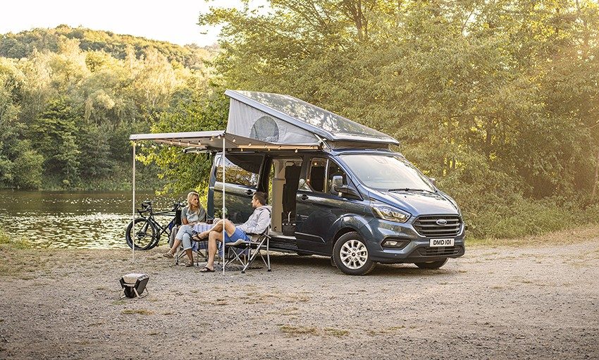 Ford Nugget Plus à toit relevable