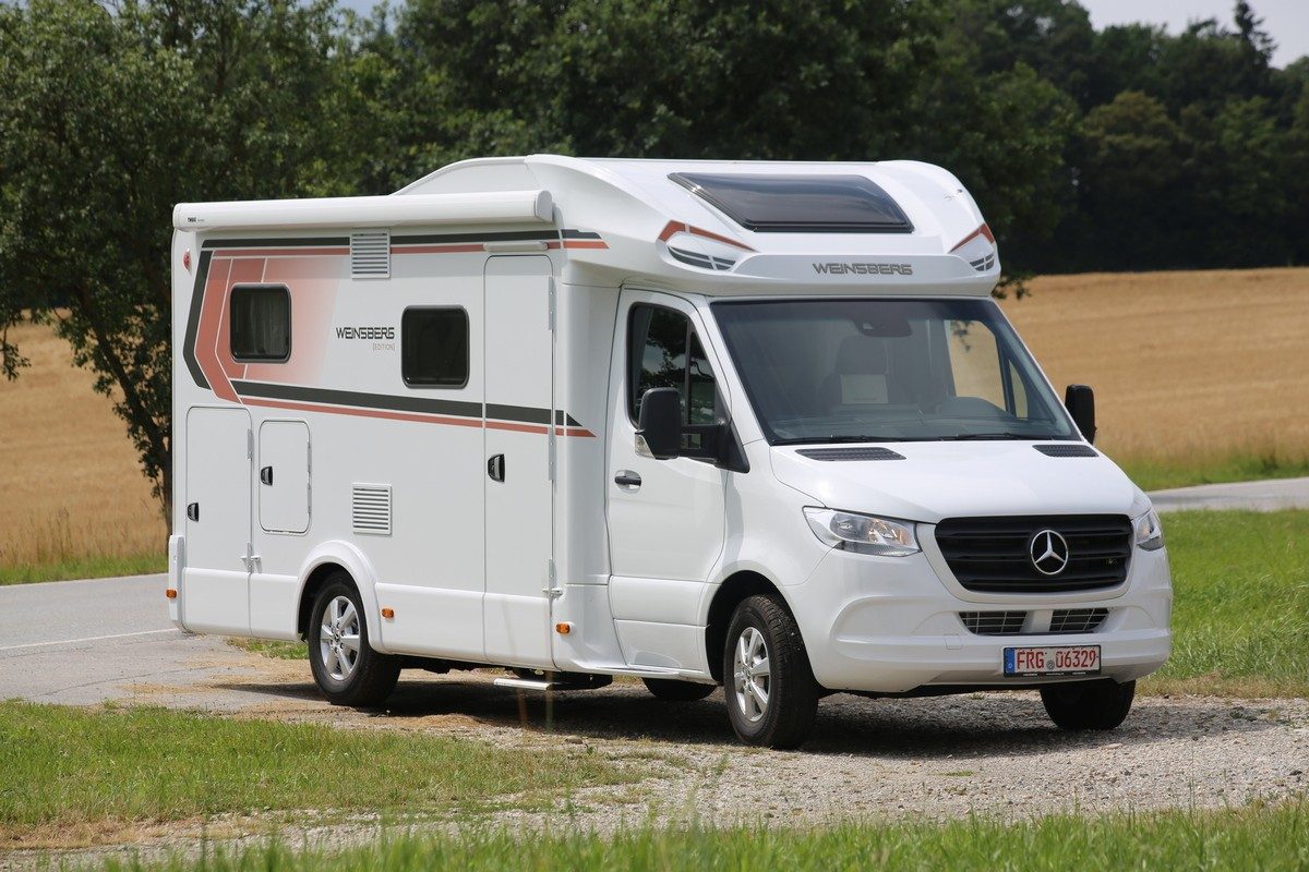 Le campingcar Suite 640 MEG Edition Pepper sur porteur — free download