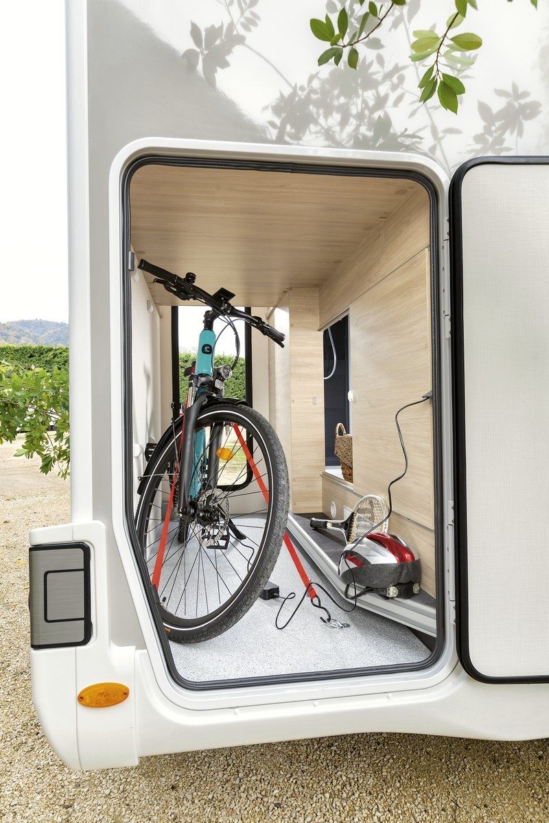 Le 640 peut embarquer un vélo en soute, y compris pour recharger un VAE.