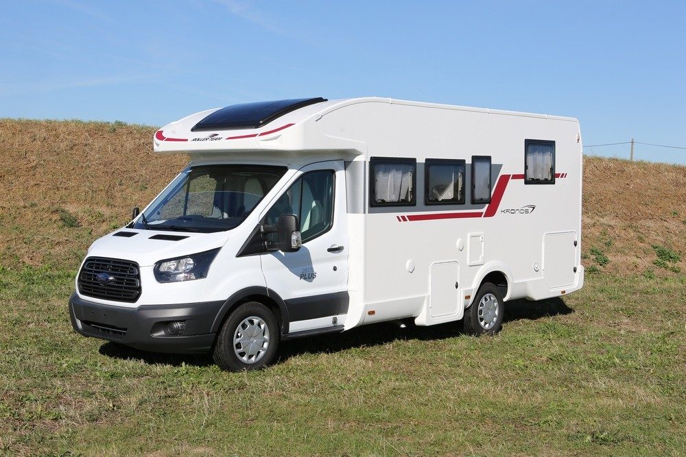 Le châssis ? Un ford de 170 ch boîte auto.