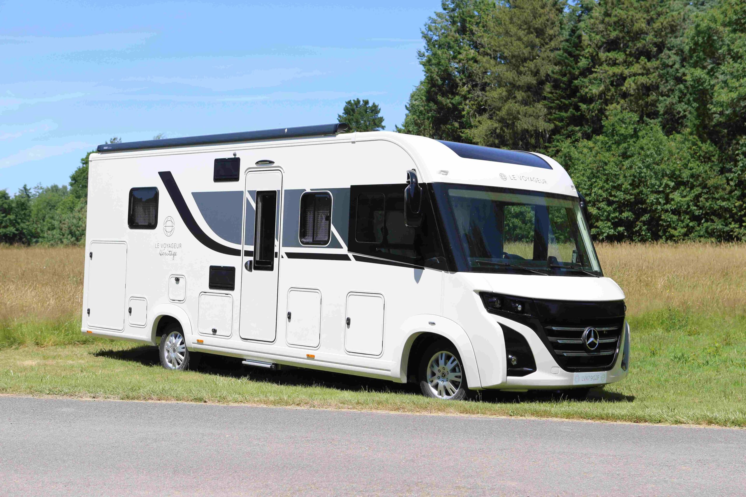 Le LVX 7.9 GJF Héritage est bridé sur Mercedes Sprinter à transmission automatique. C'est un bonheur à conduire.