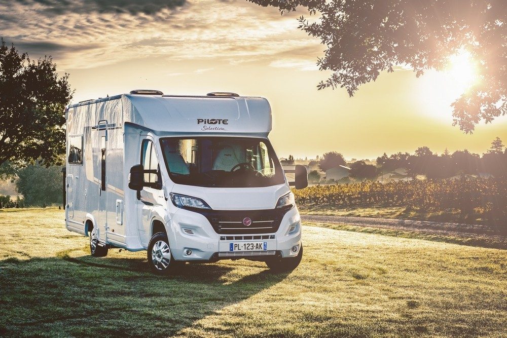 Le nouveau Pilote P696 U