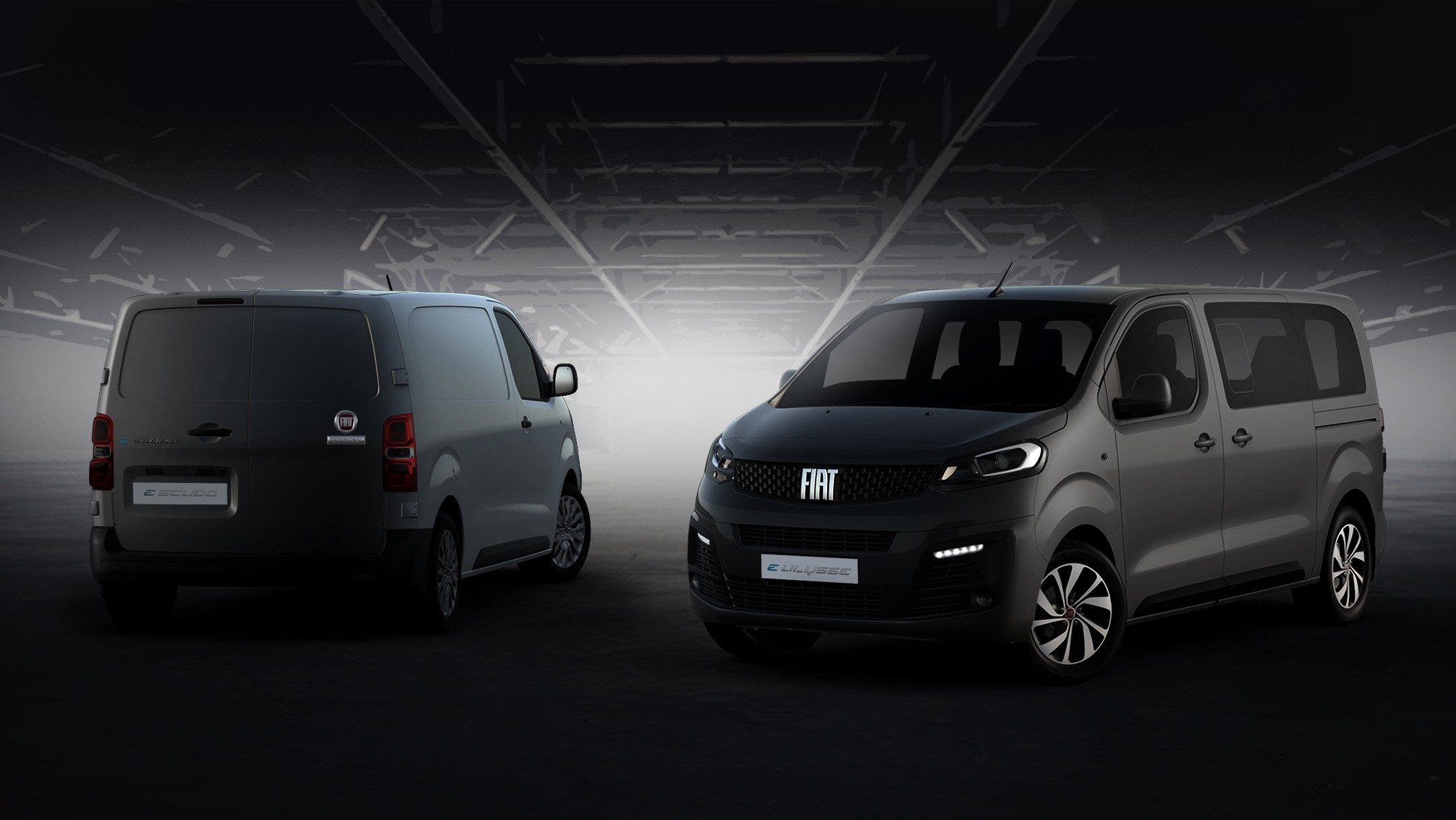 L'électrification concerne le Fiat Scudo à gauche et le Fiat Ulysse à droit.