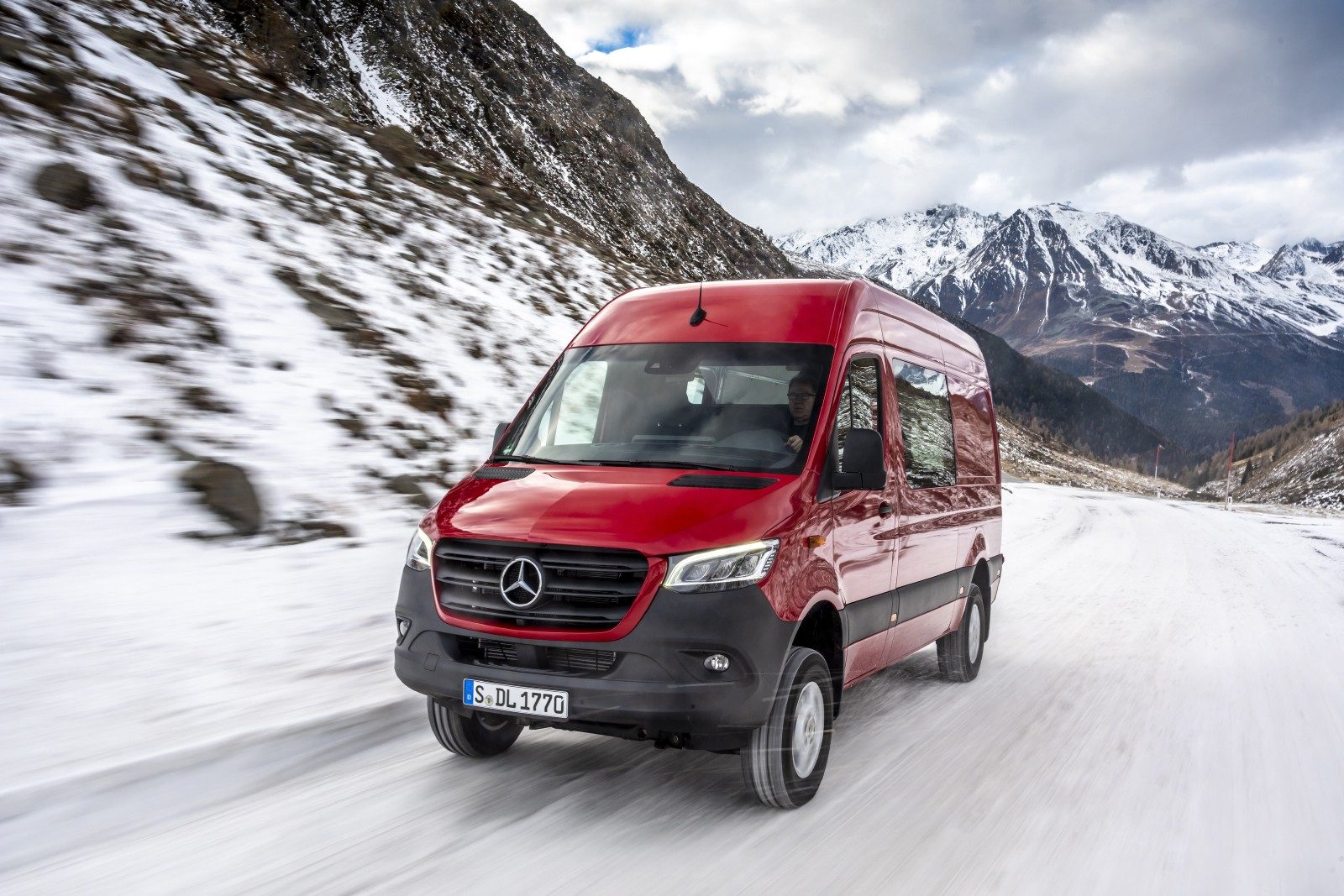 Mercedes-Benz Sprinter 4x4 (type 907/910)