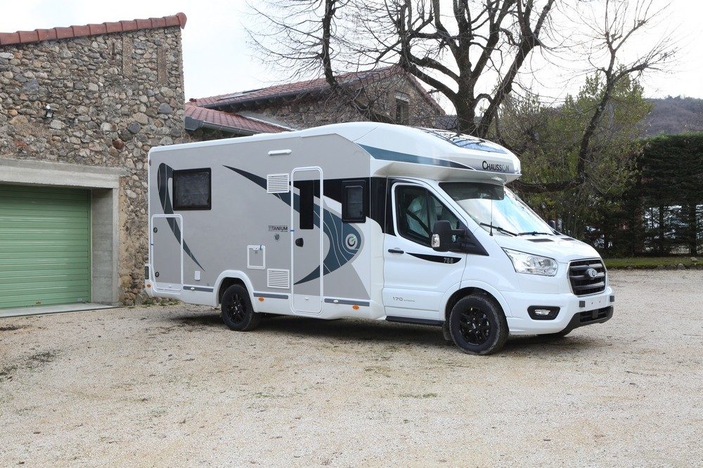 Pour animer le 788, la motorisation 170 ch est d'origine.