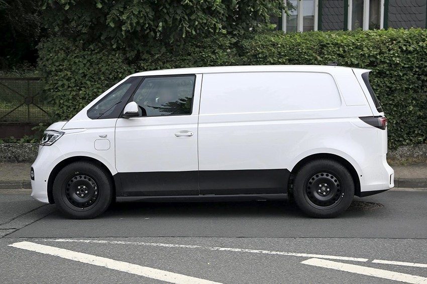 Prototype en test du van électrique Volkswagen ID. Buzz