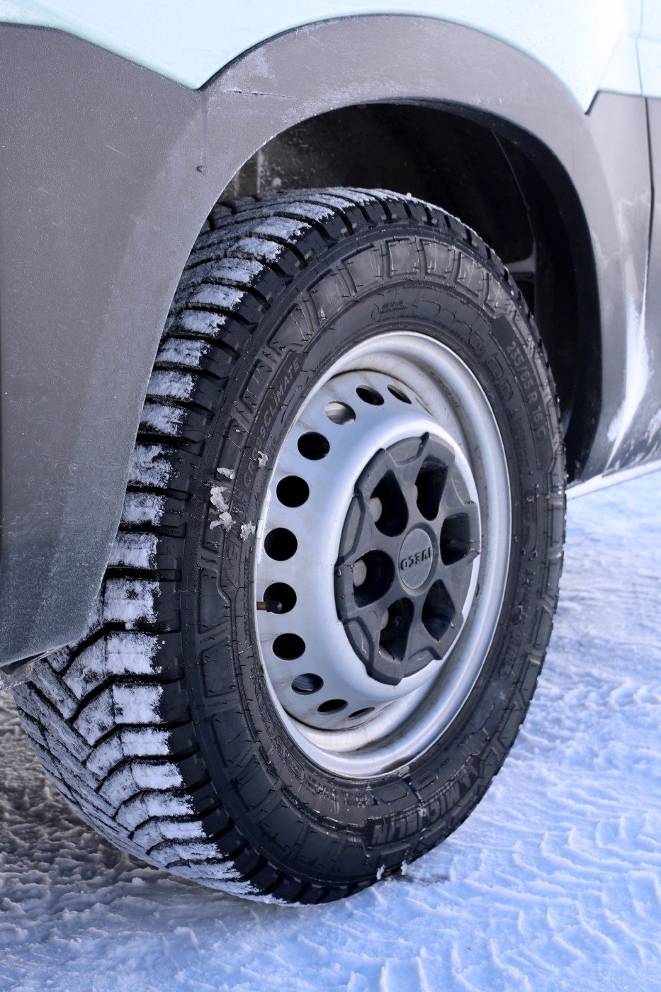 Test Michelin Agilis CrossClimate pour utilitaire léger en propulsion.