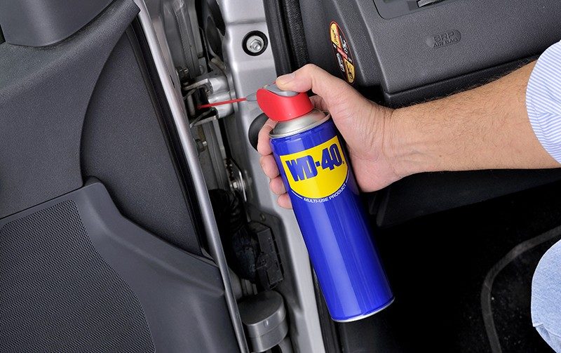 WD-40 Spray 2 positions