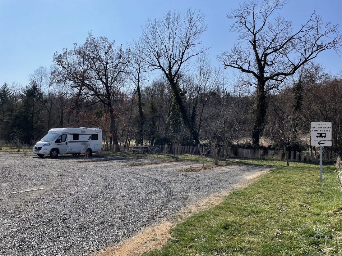 Aire de camping-cars Boudes