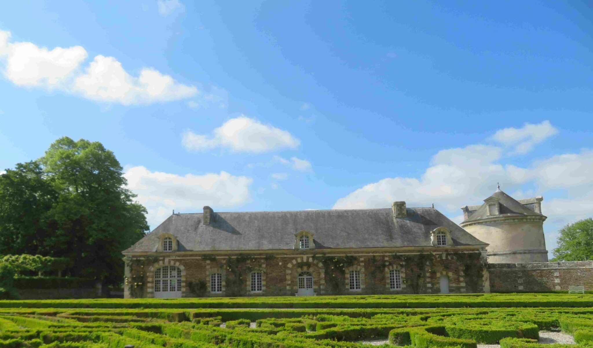 Aire de Balleroy-sur-Drôme