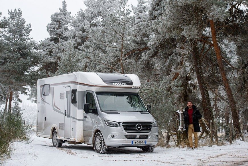 Avec l’Ostrava JF, Notin inaugure le Mercedes Sprinter en version traction.
