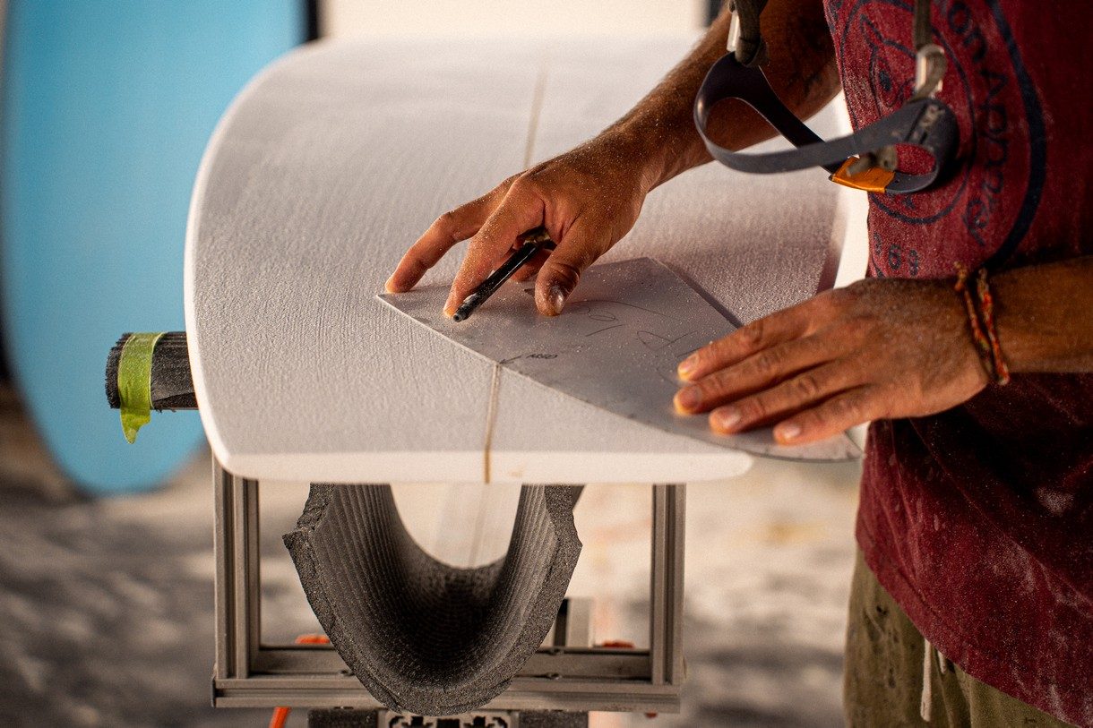 Notox Démontable, Notox dévoile une planche de surf parfaite pour les camping ...