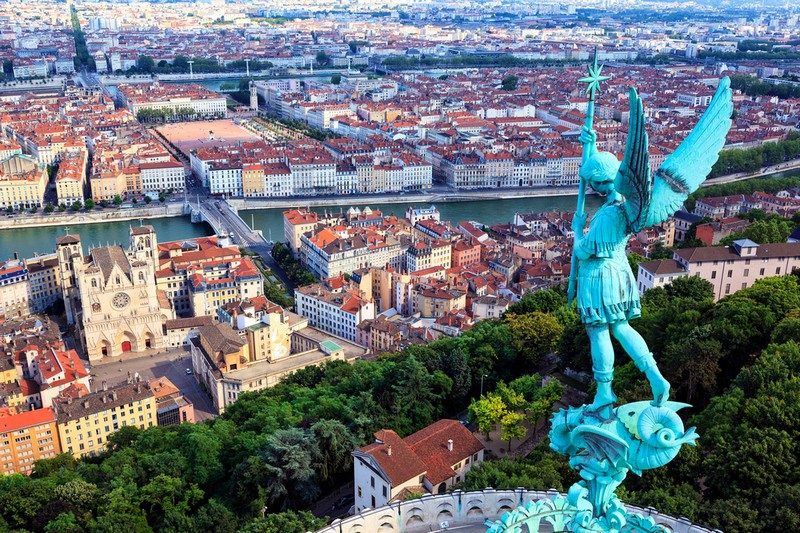 La ville de Lyon compte plusieurs ZFE