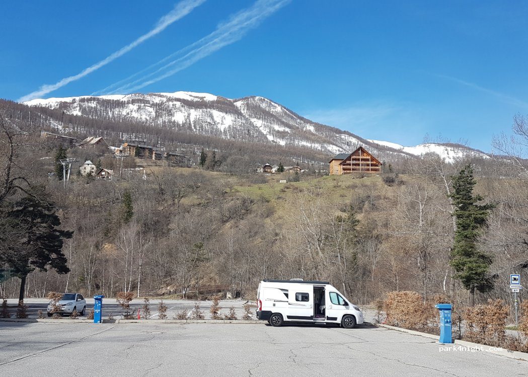 L'aire de services de Val d'Allos.