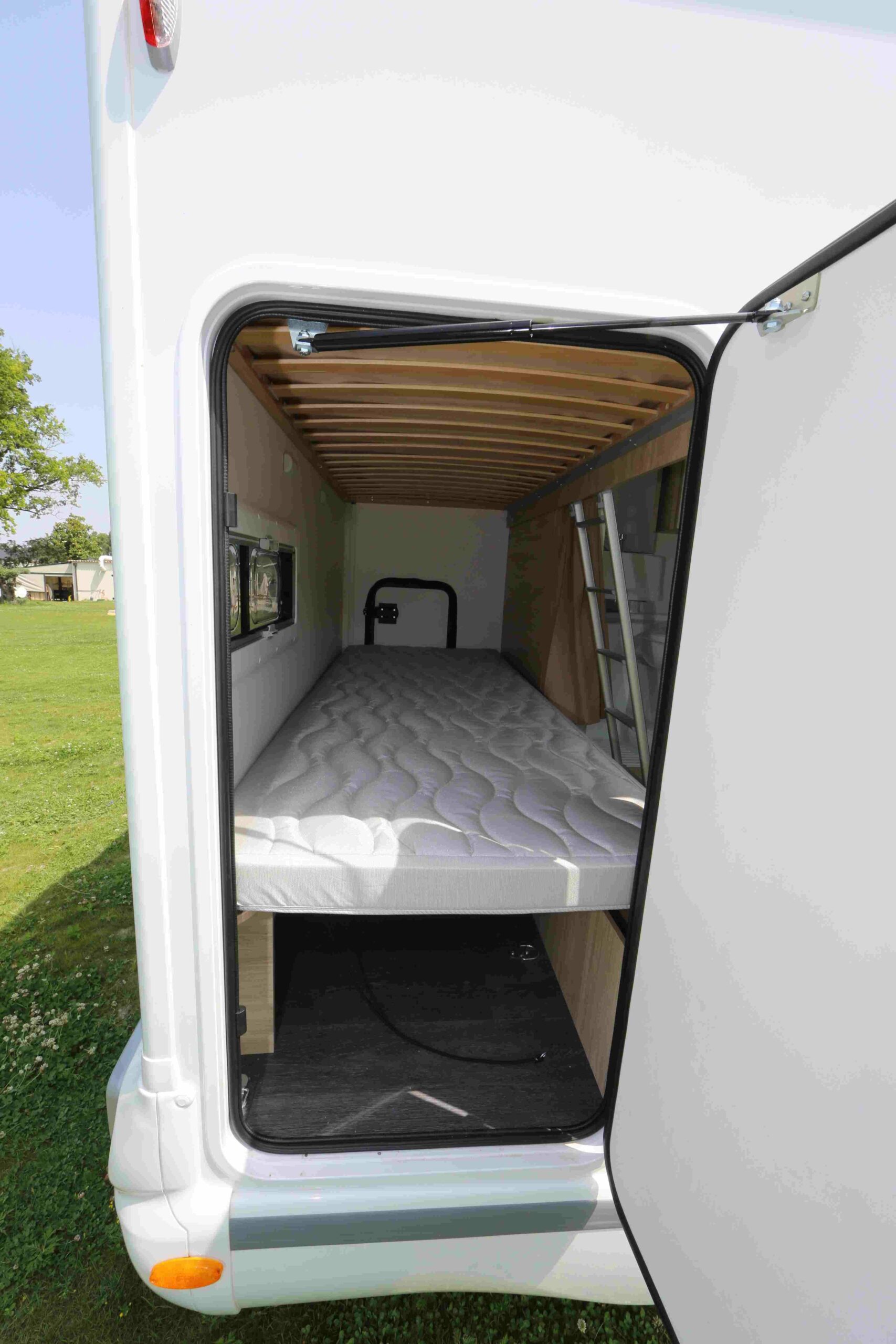 Le Chausson C656 First Line
