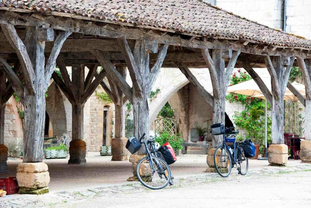 Le cyclotourisme en Dordogne.