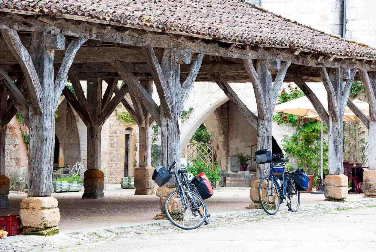 Le cyclotourisme en Dordogne.