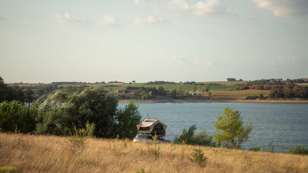 Aire camping-car Bivouacs Huttotia.