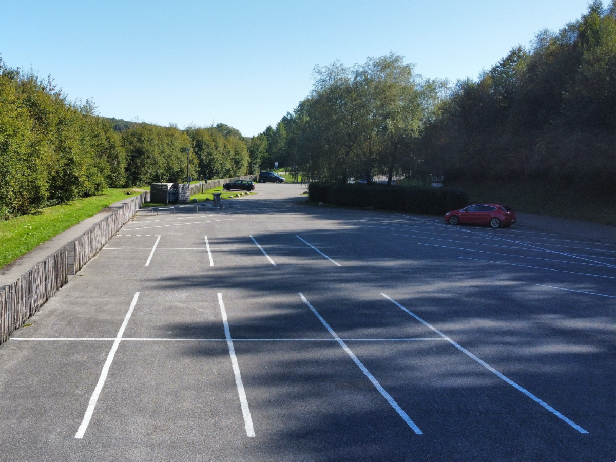 Aire de stationnement pour camping-cars