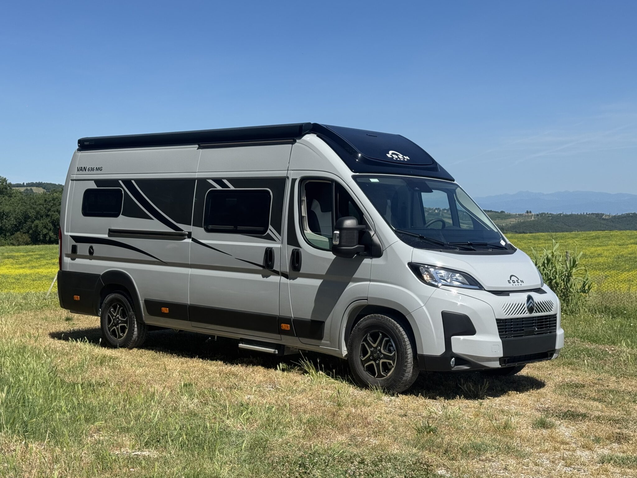 Fourgon Eden Camp V636 MG