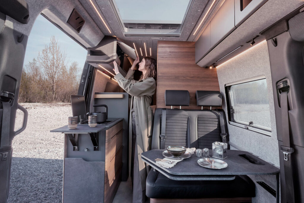 Camping-car fourgon Adria Supertwin