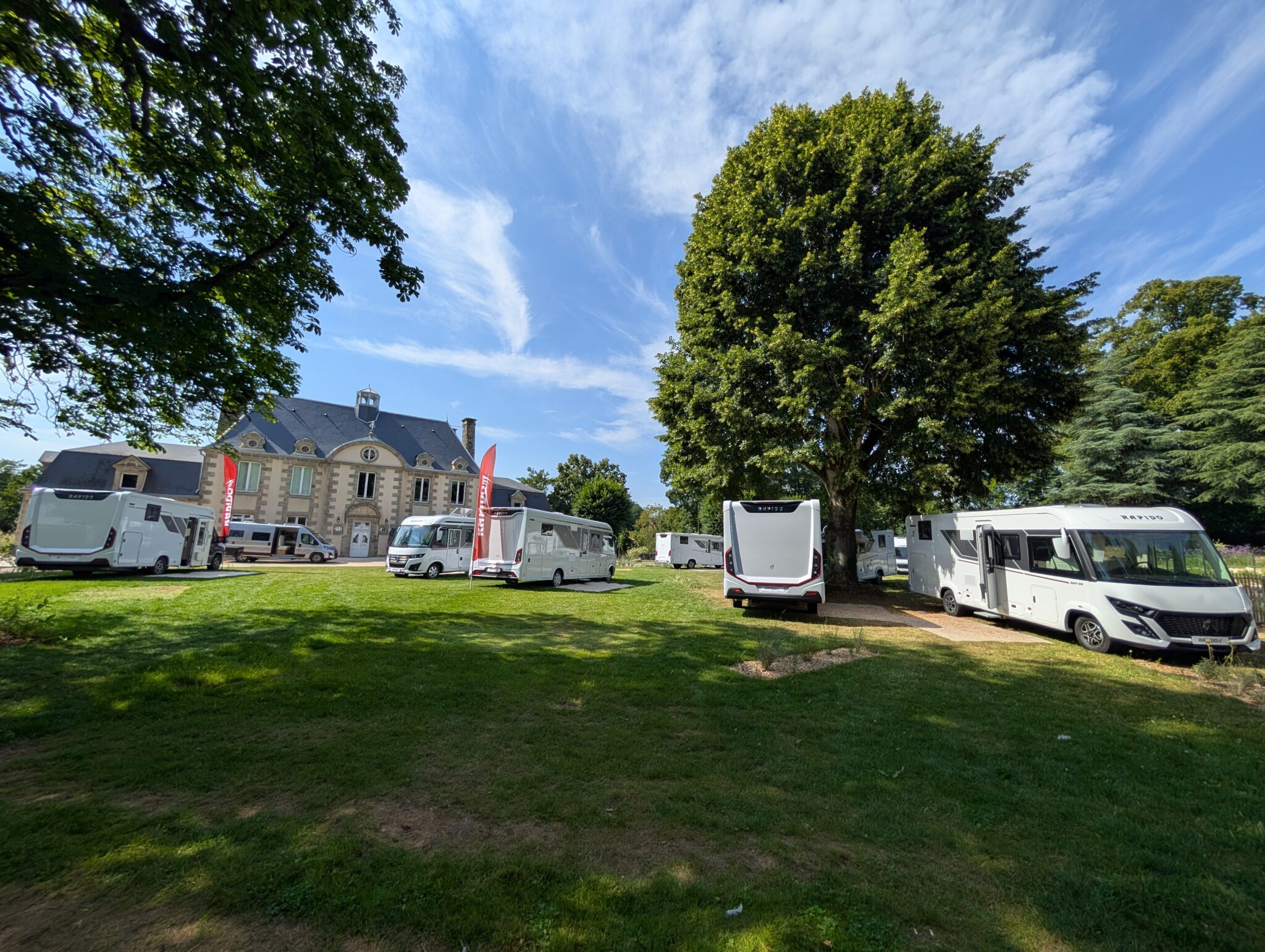 Collection 2027 des camping-cars Rapido